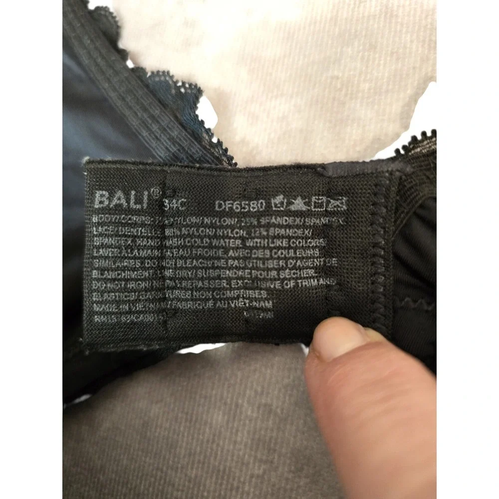 Bali Womens Size 34C Black Bra Lightly Lined T-Shirt Smooth DF6580 Underwire NEW